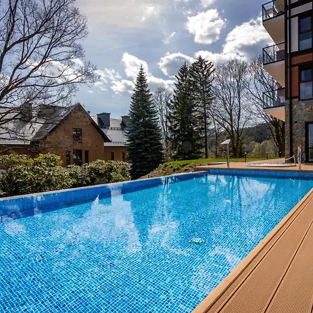 Green Park D26- Z Dostepem Do Basenu, Sauny, Jacuzzi, Silowni Lägenhet